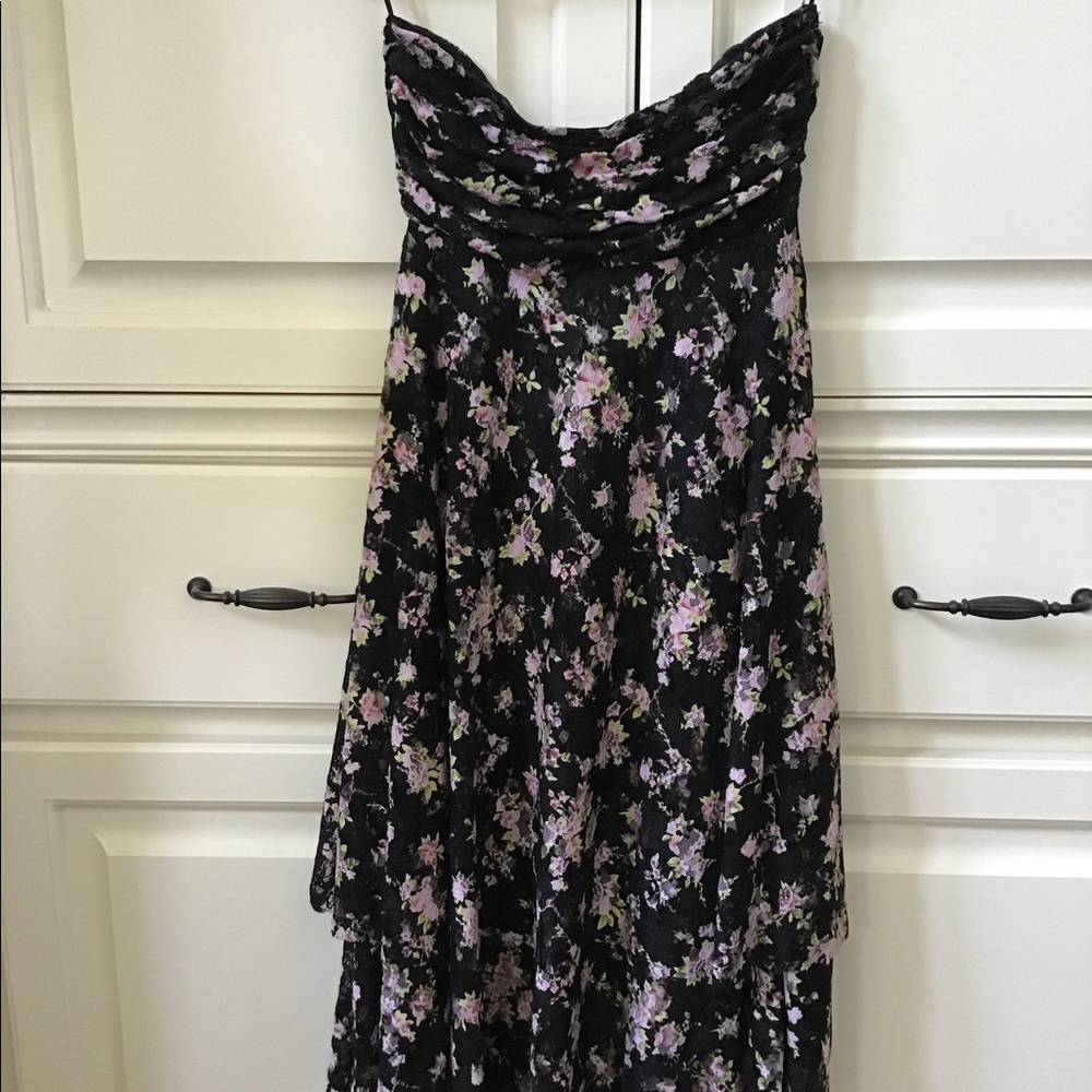 🔴HOST PICK🎉🔴STRAPLESS LACE DRESS🔴 - Picture 4 of 13